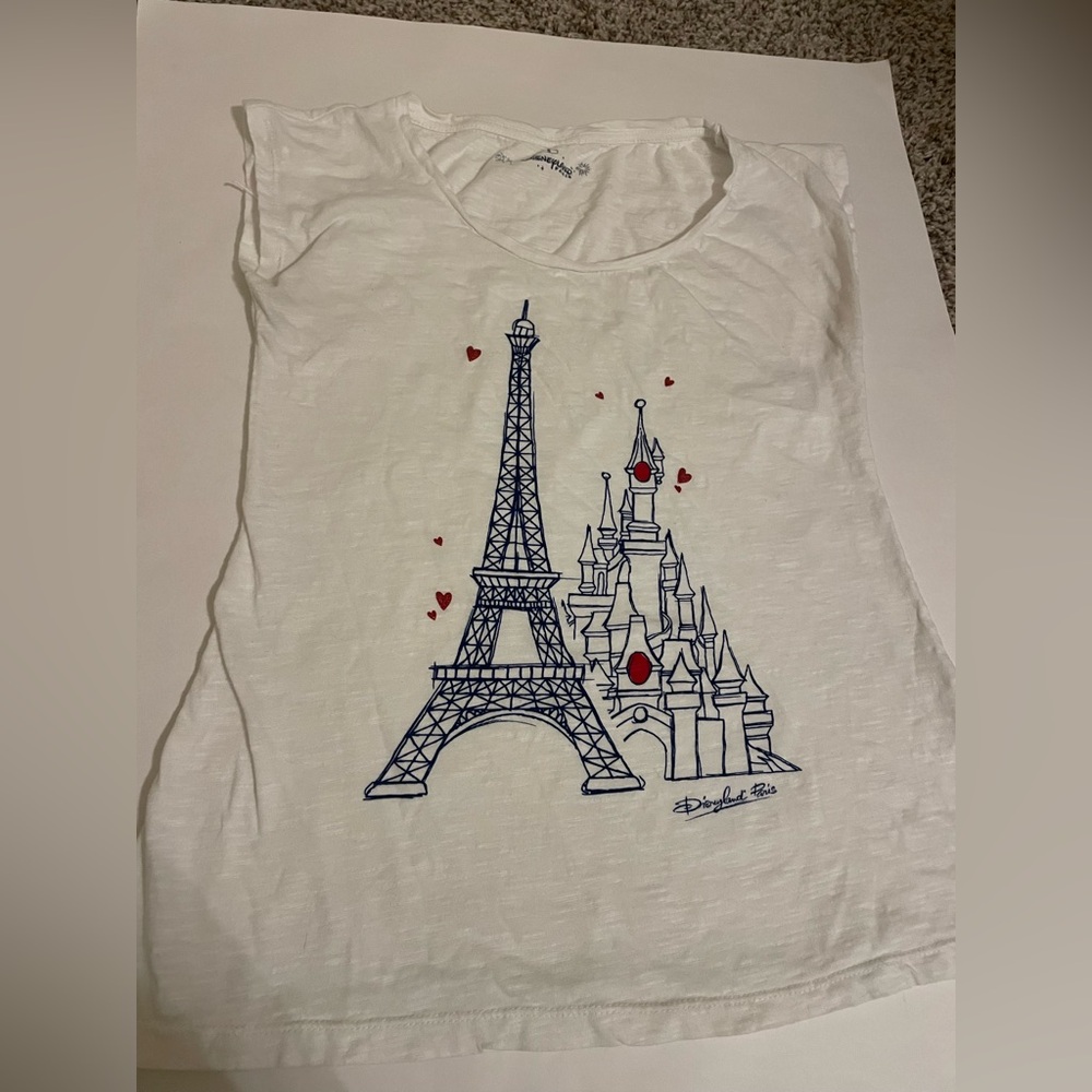 Disneyland Paris white t-shirt size S Eiffel Tower and Beauty’s Castle